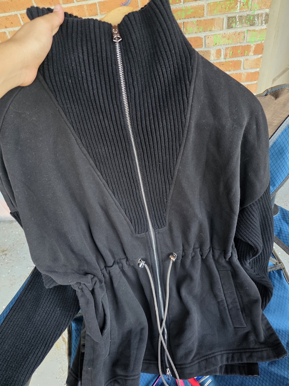 Varley Black Zip-Up Drawstring Utility Jacket - Picture 12 of 16